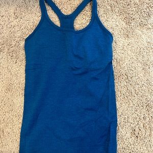 Lululemon ebb to street Blue tank sz 6